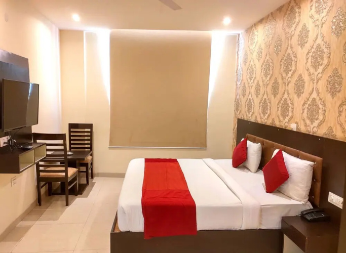 Hotel E Suites