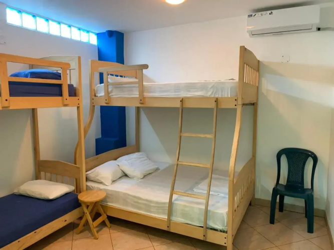 Hostal Yaku Montañita