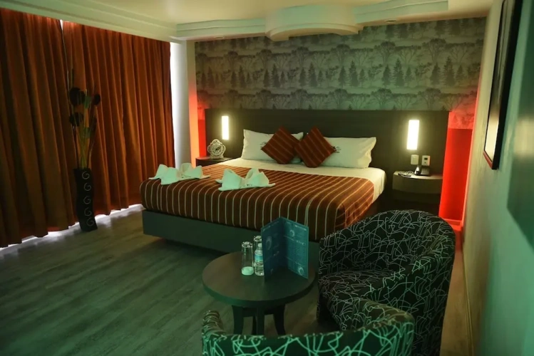 Double Suite