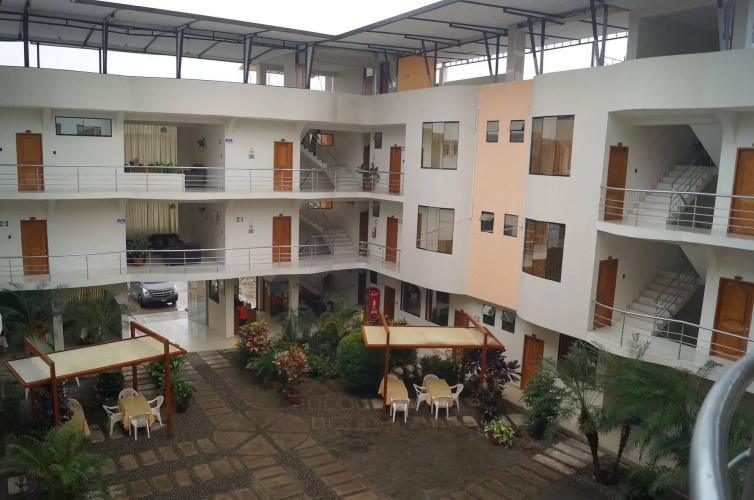 Royal Kerkus Hotel