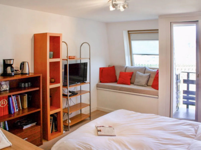 Les Marinas 30067