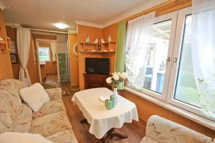 Ferienhaus mit Ruderboot Kummerow