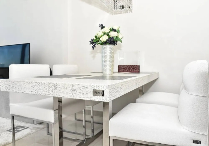 Comfy and Lovely 1BR in Difc!
