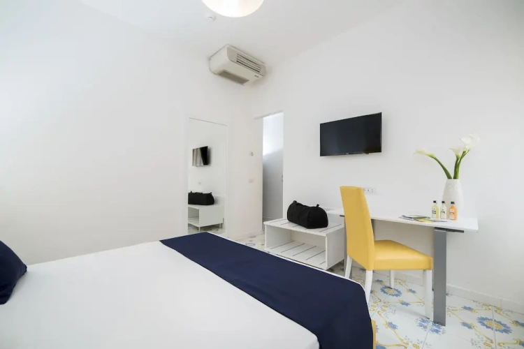 Economy Double room with balcony and with view