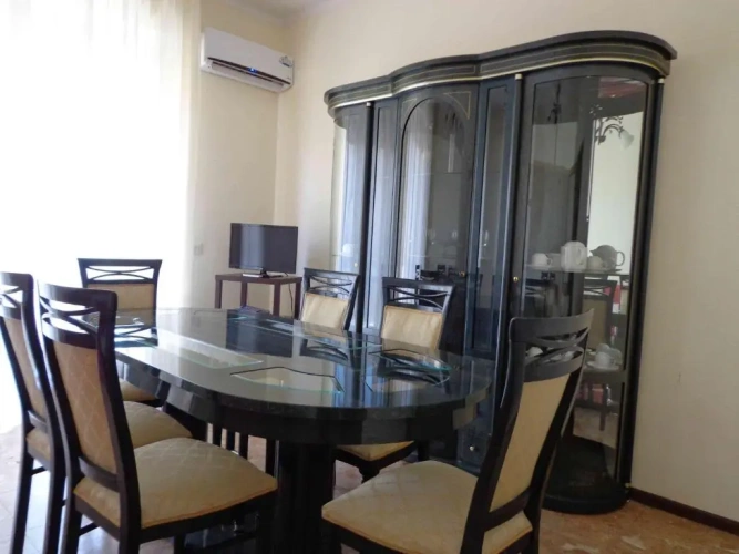 3 Bedrooms Apartment with balcony