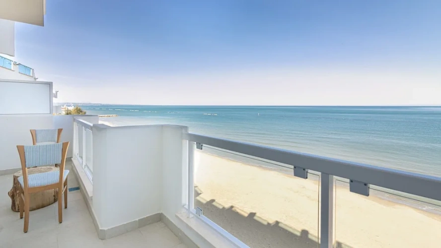 2 Bedrooms Apartment with balcony