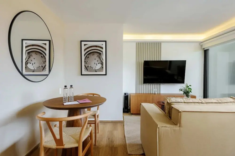 w Stylish Loft w/ Balcony in Colima