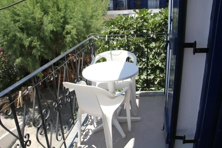 Studio with balcony