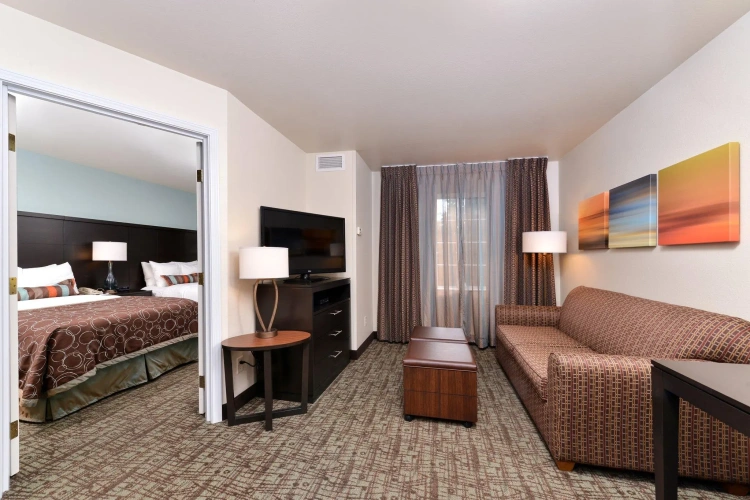1 Bedroom Quadruple Suite