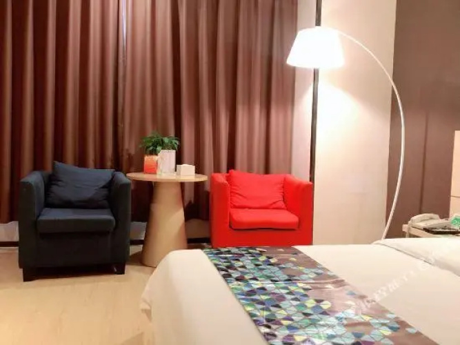 7 Days Premium Deyang Shenfang Plaza