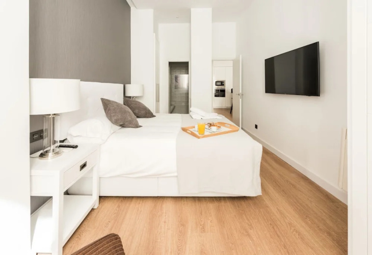 Chueca Exclusive - MADflats Collection