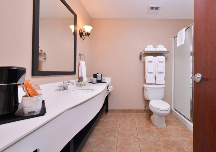 Best Western Plus Frontier Inn