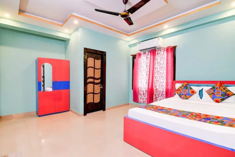 FabHotel Dreamz Heaven