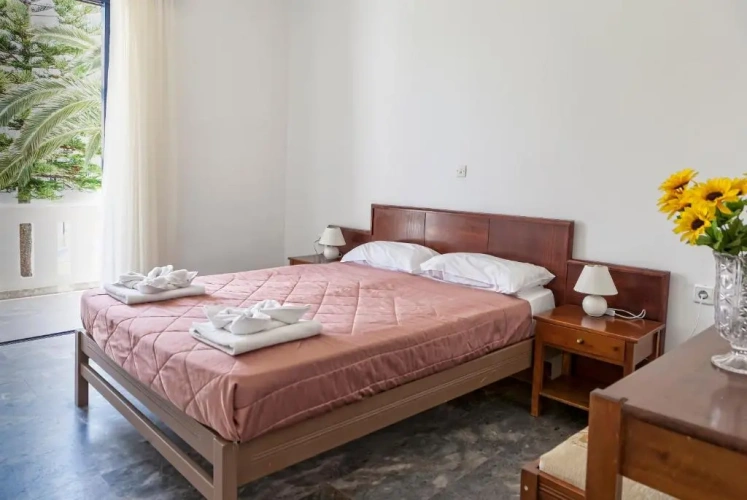 1 Bedroom Apartment with balcony