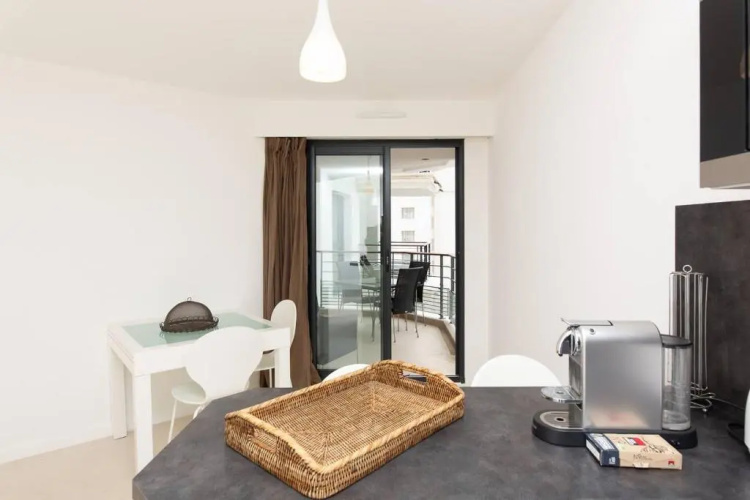 Carlton Riviera: Luxury 2 Beds/ 2 Baths