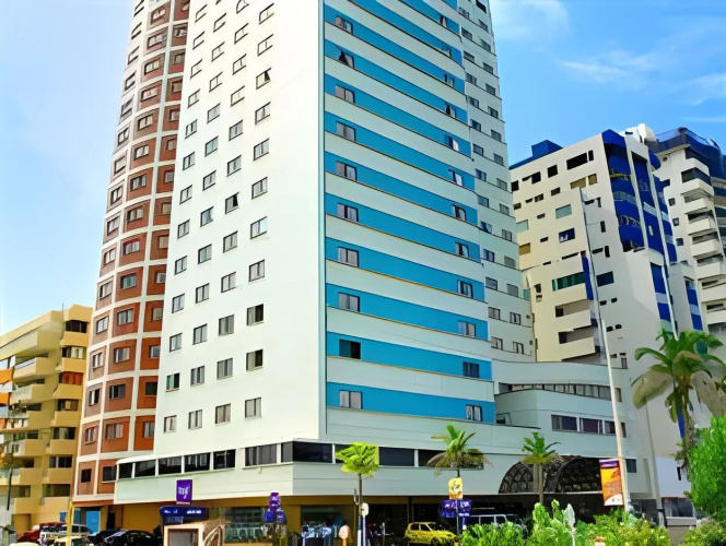 Cartagena Plaza photo 33