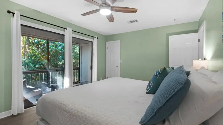 2br/2.5ba, Pool, Tennis, Beach Access!