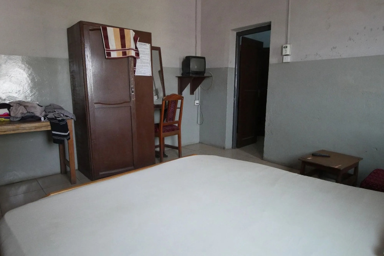 St. Sam Hotel Kamusi