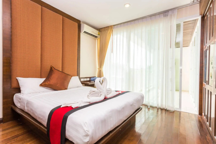Arisara Place