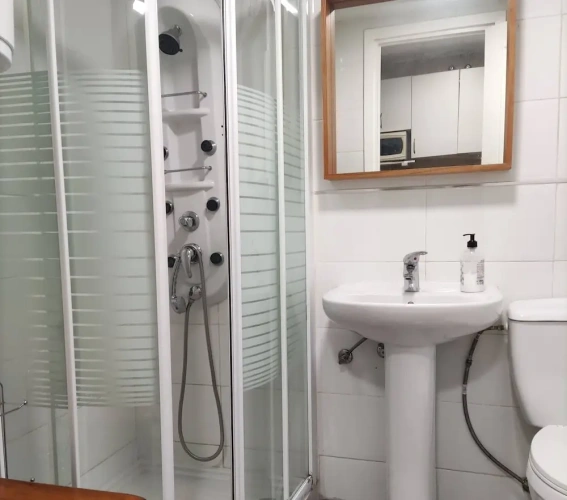 1 Bedroom Apartment with balcony