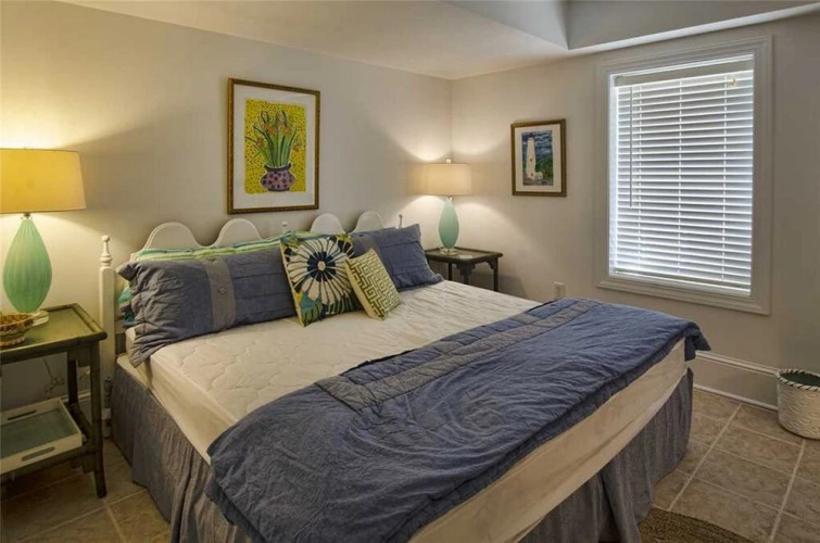 Sykes Beach Cottage