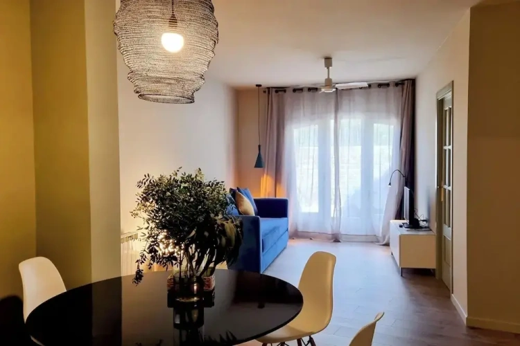 Family Apartment with balcony and with city view