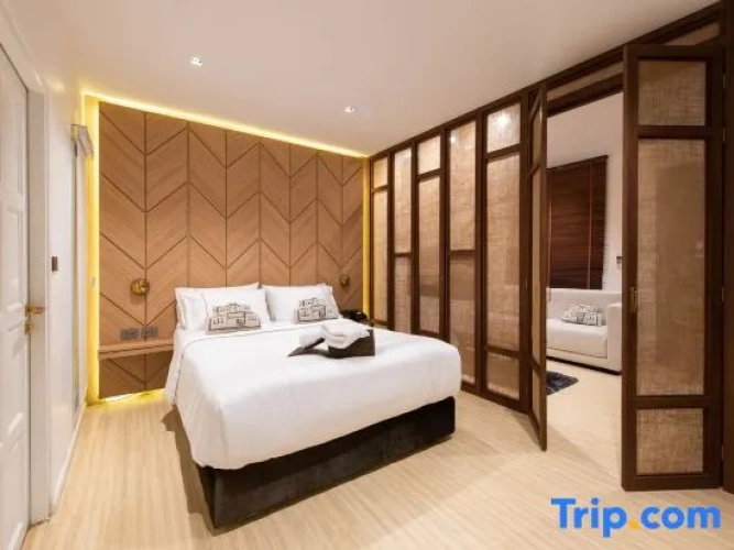 1 Bedroom Suite