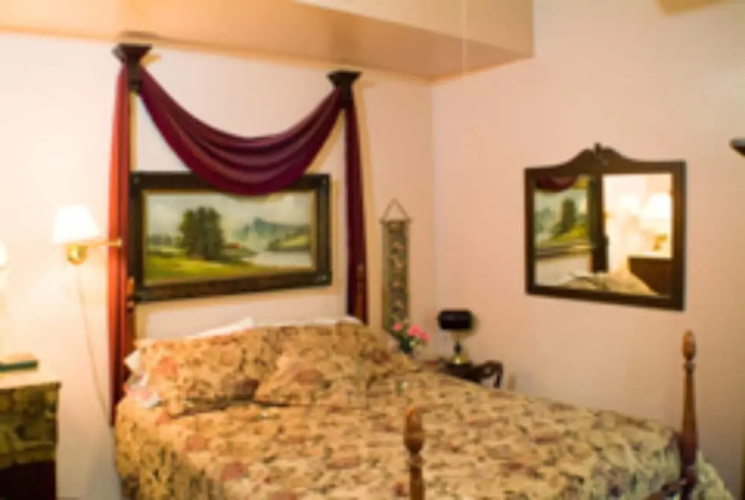 Castle Garden Bed & Breakfast