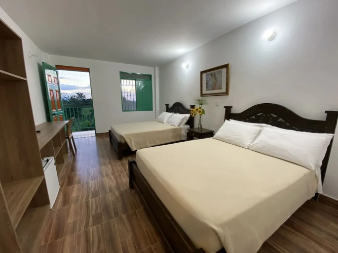 Standard Triple room with balcony