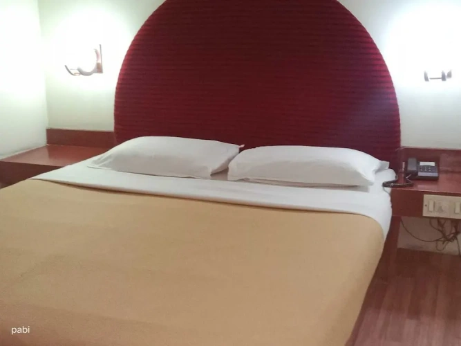 Deluxe Double room with city view