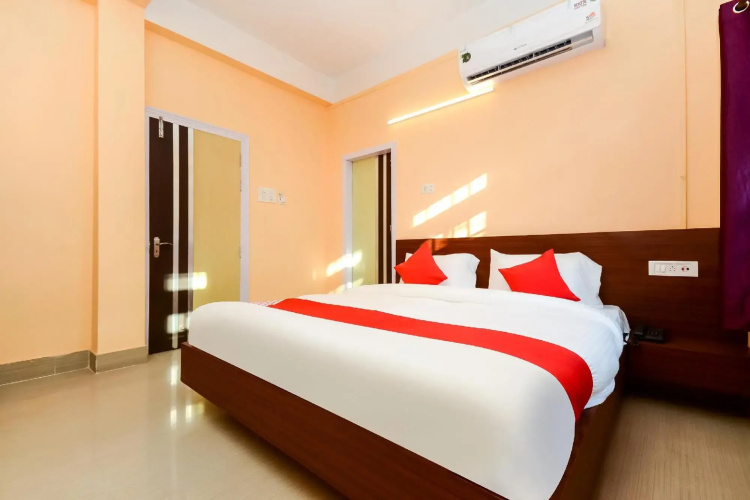 Flagship 75049 Manmohan Enclave