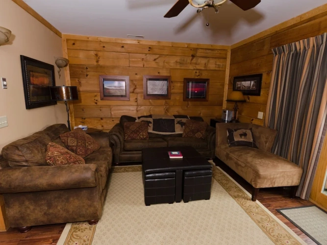 5 Bedrooms Cottage with balcony