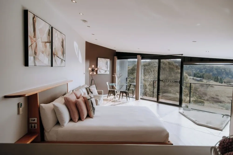 Premier Suite with balcony and with river view
