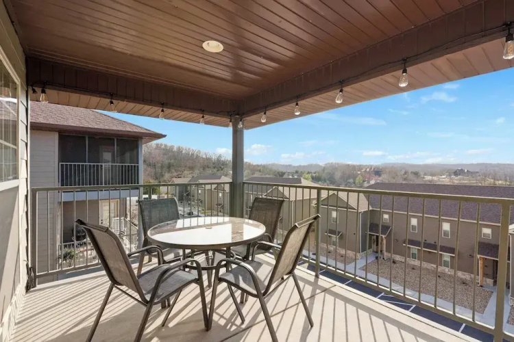 Par 7 Penthouse at Stonebridge Resort