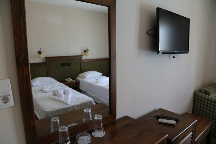 Harman Hotel