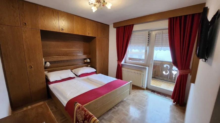 Standard Quadruple room with balcony