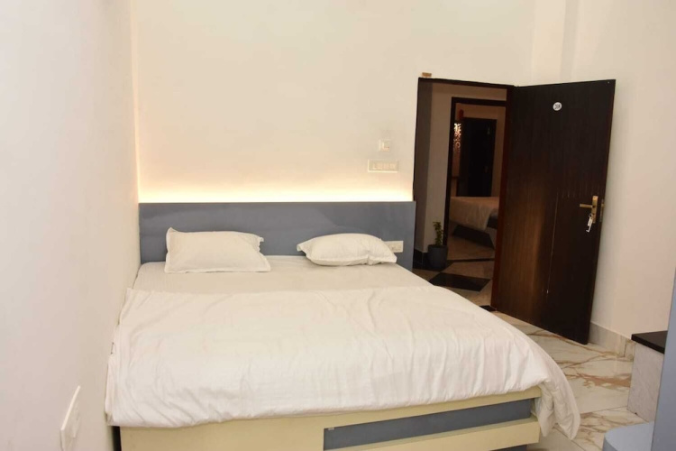 Hotel Maa Karni Darbar