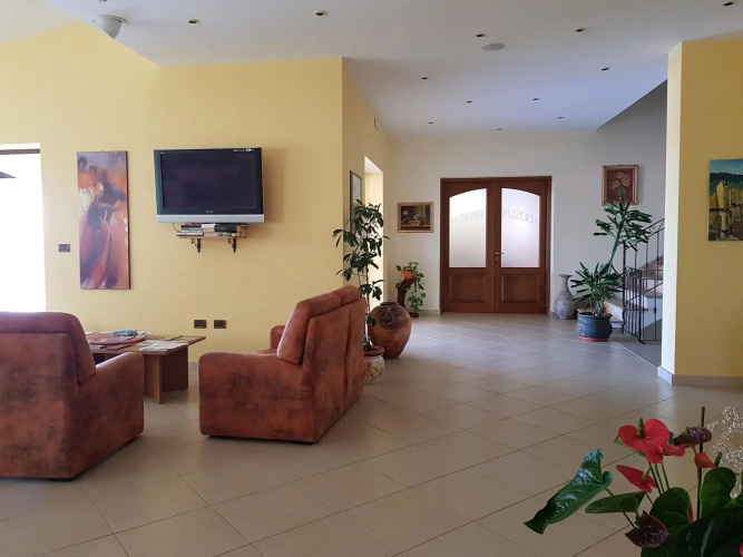 Hotel S olia