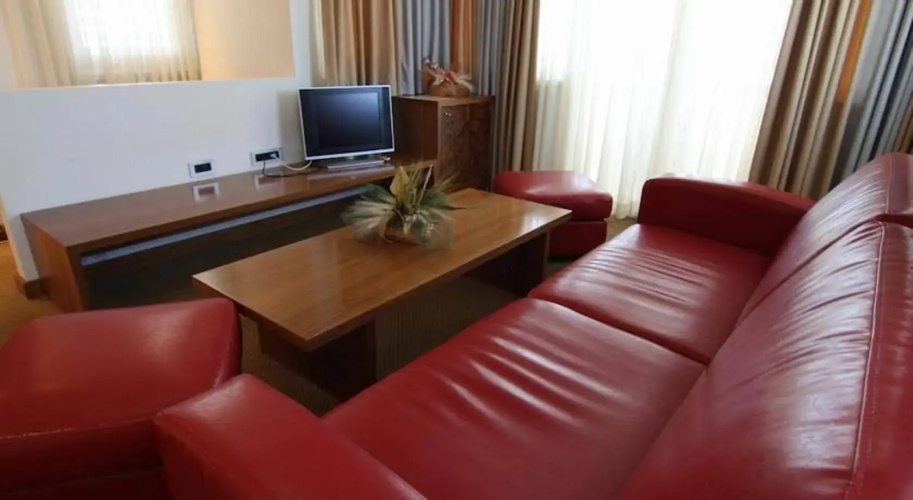 Hotel Exclusive