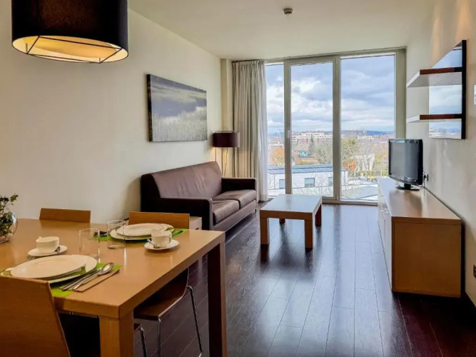 Jardines de Uleta Suites