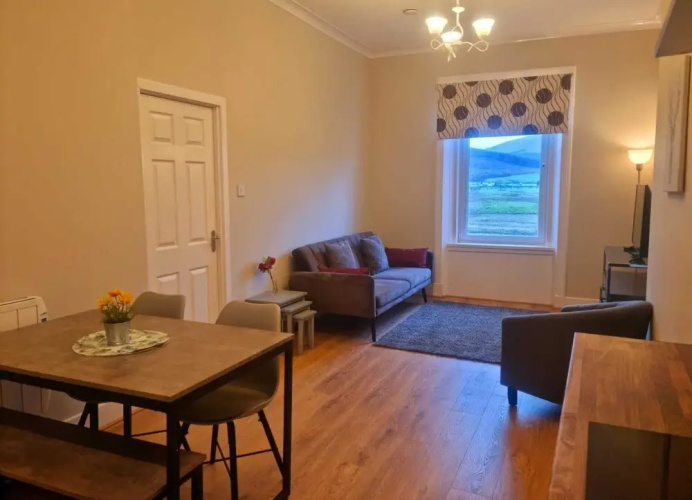 15 Kilmun Court