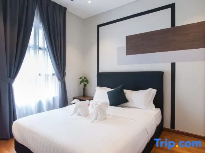 3 Bedrooms Apartment