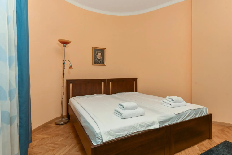 ✦ Sofia Retro ✦ Top Center 1-BDR Apartment