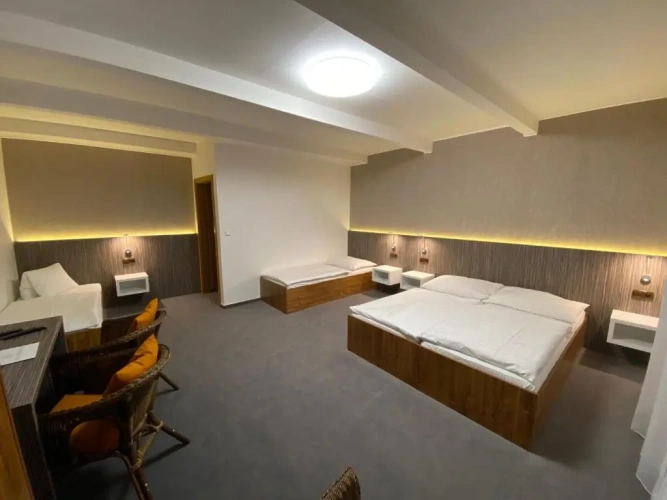 Standard Quadruple room