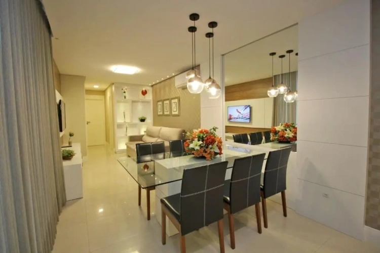 3 Bedrooms Apartment