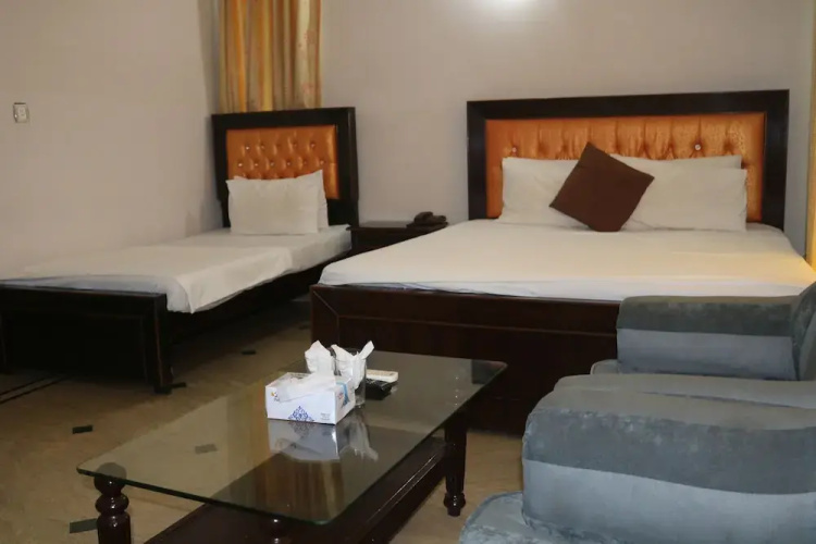 Overseas B&B Guest House