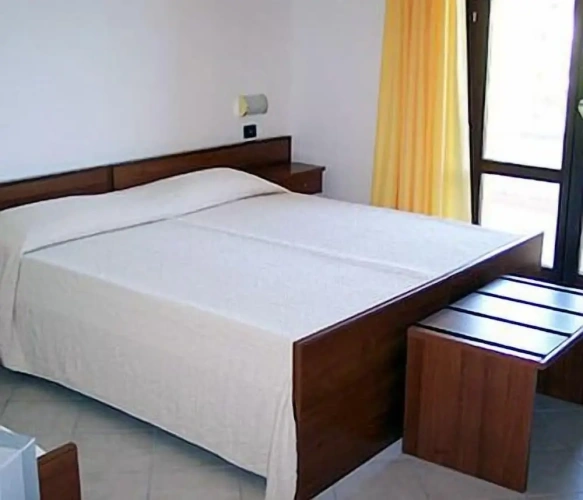 Standard Triple room with balcony