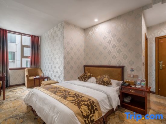 Economy Quadruple room