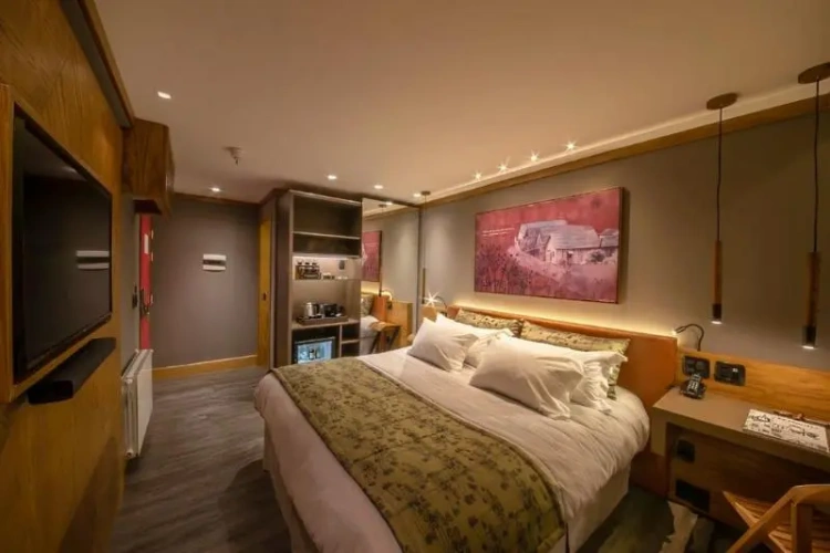 Standard Suite