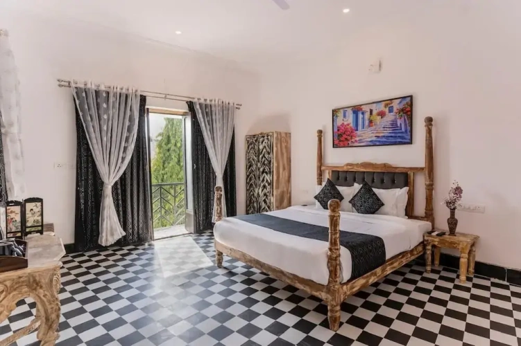 Deluxe Double room